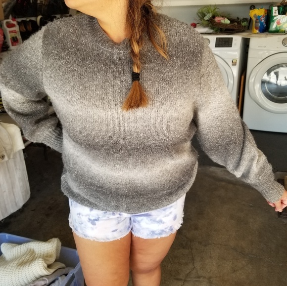 Who What Wear Gray Ombre Sweater Crewneck Size XS - Picture 9 of 9